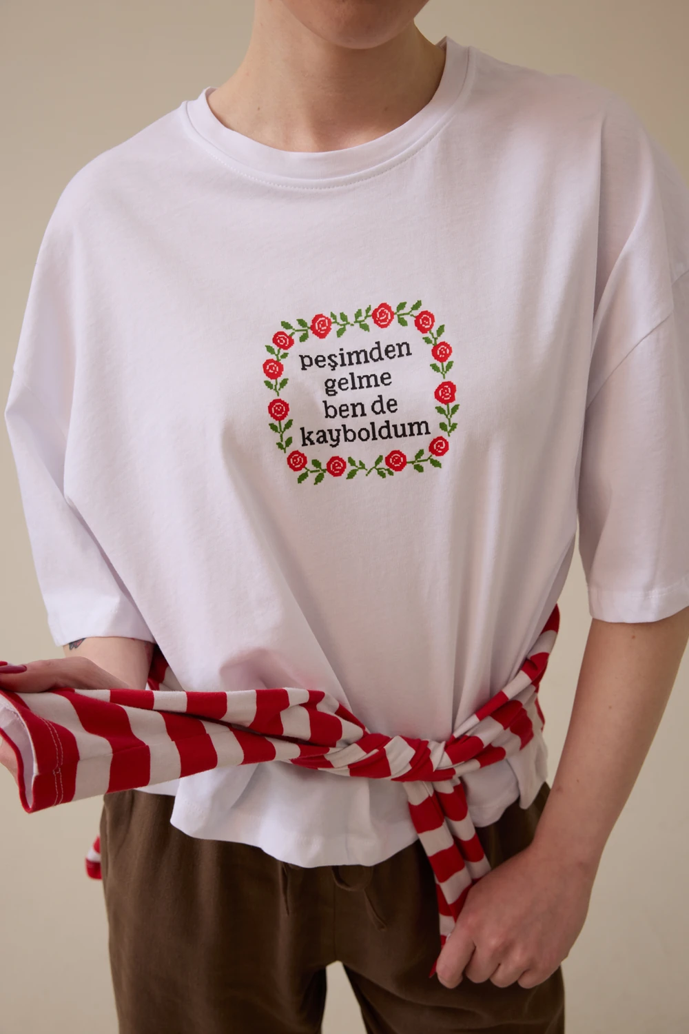 Peşimden Gelme Kısa Tişört