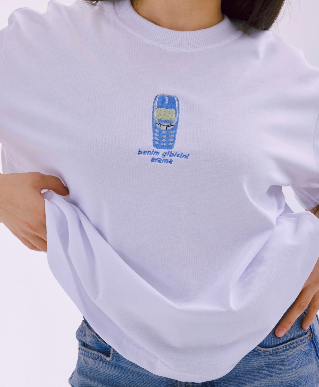 3310 Nakışlı Oversize Tişört