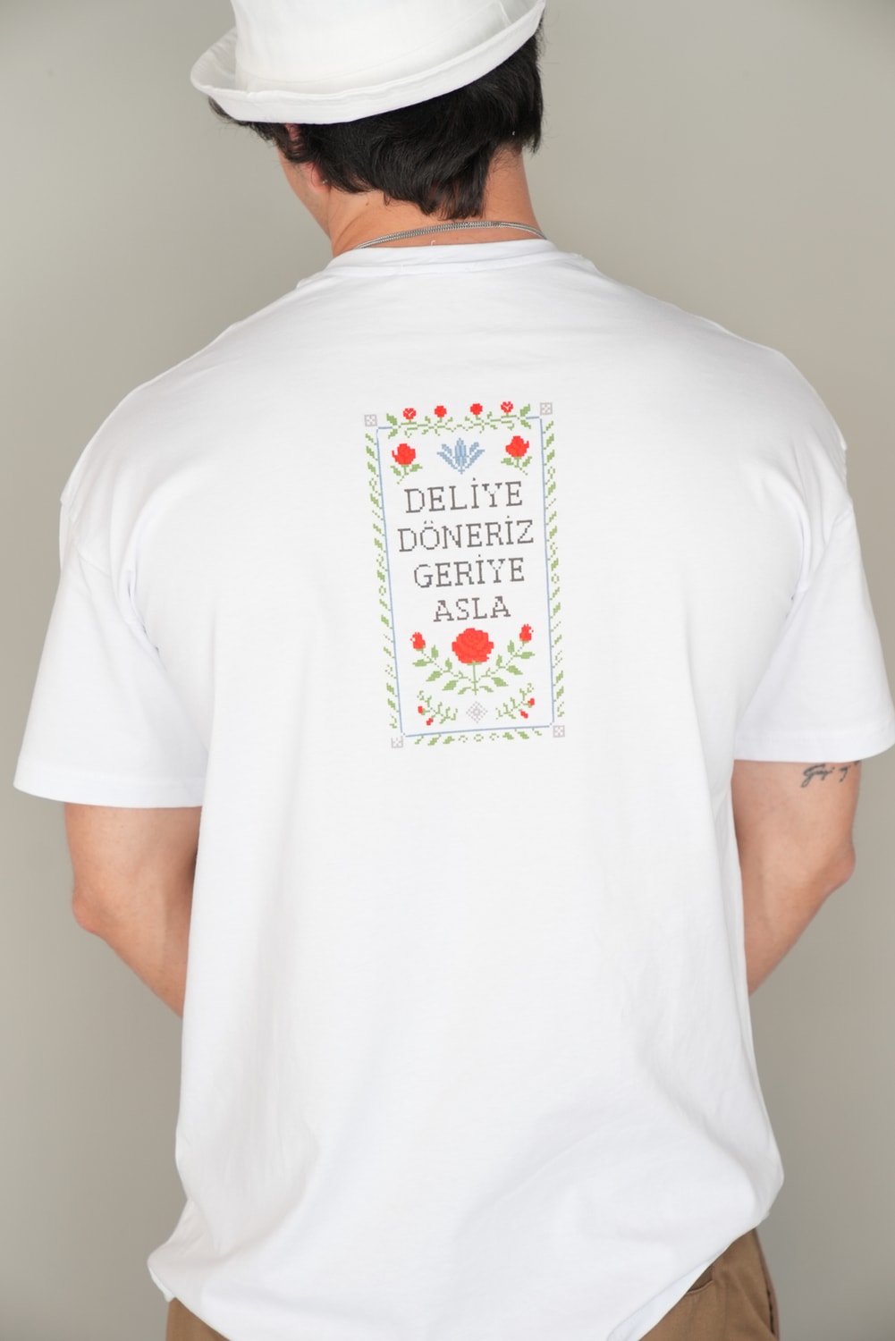 Deliye Döneriz Oversize Tişört
