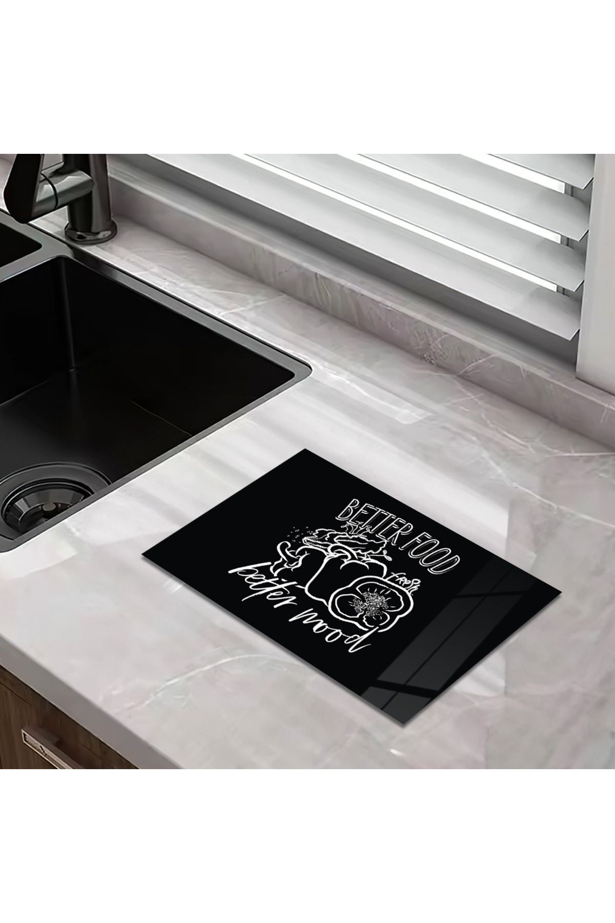 Cam Kesme Tahtası Siyah Arka Planlı "Better Food Better Mood" Yazılı