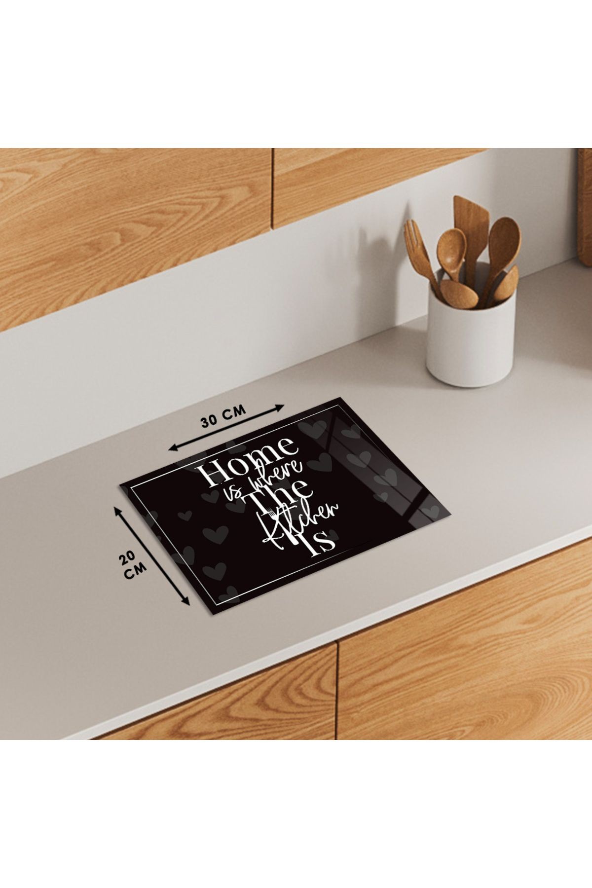 Cam Kesme Tahtası Kalpli "Home Is Where The Kitchen Is" Yazılı