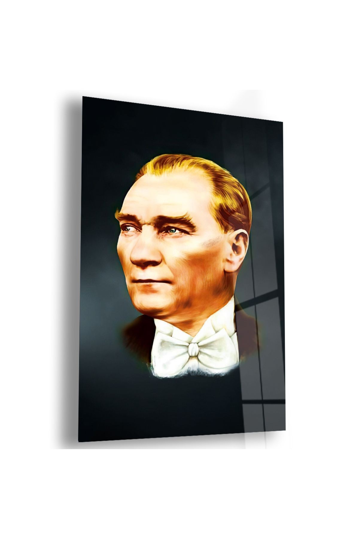 Kanvas Siyah Arka Planlı Mustafa Kemal Atatürk Tablo