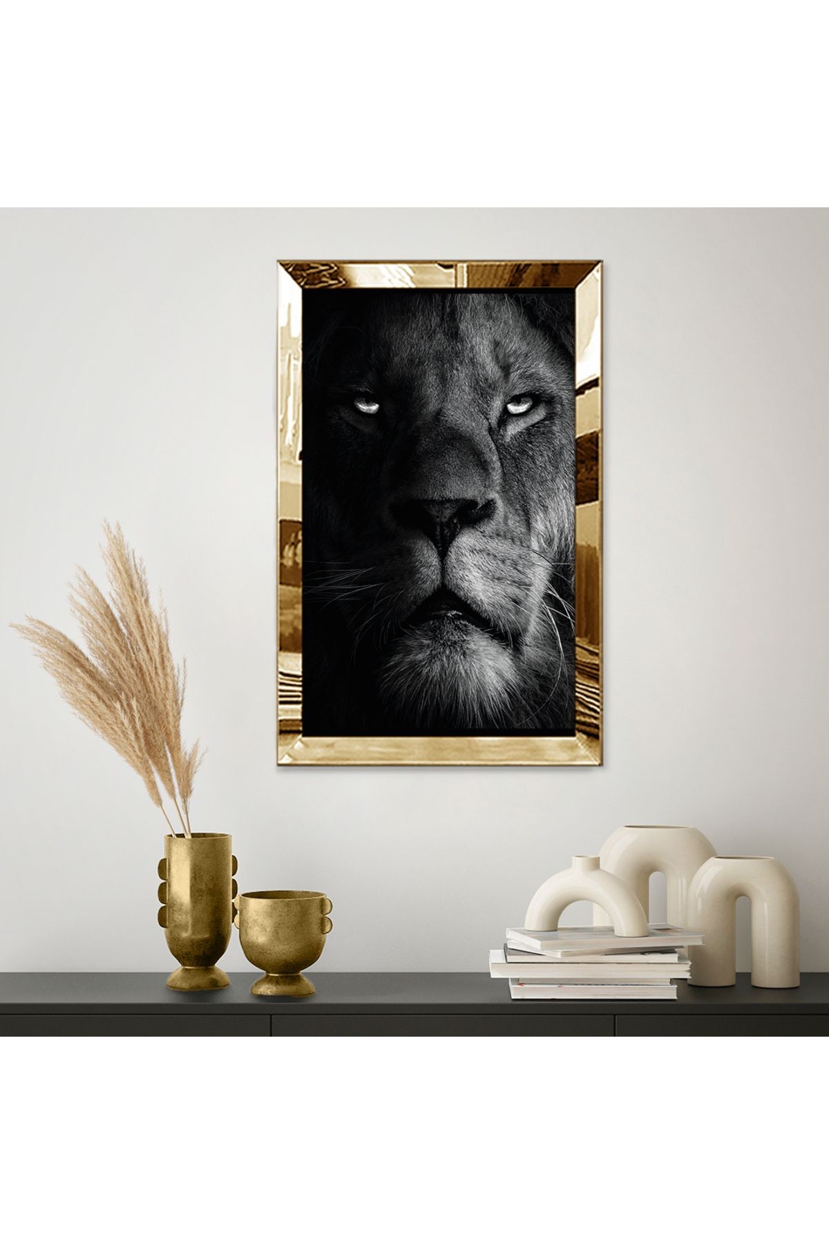 GOLD  AYNALI PLEKSİ ÇERÇEVELİ SİYAH BEYAZ YAKIN GÖRÜNTÜ ASLAN TABLOSU