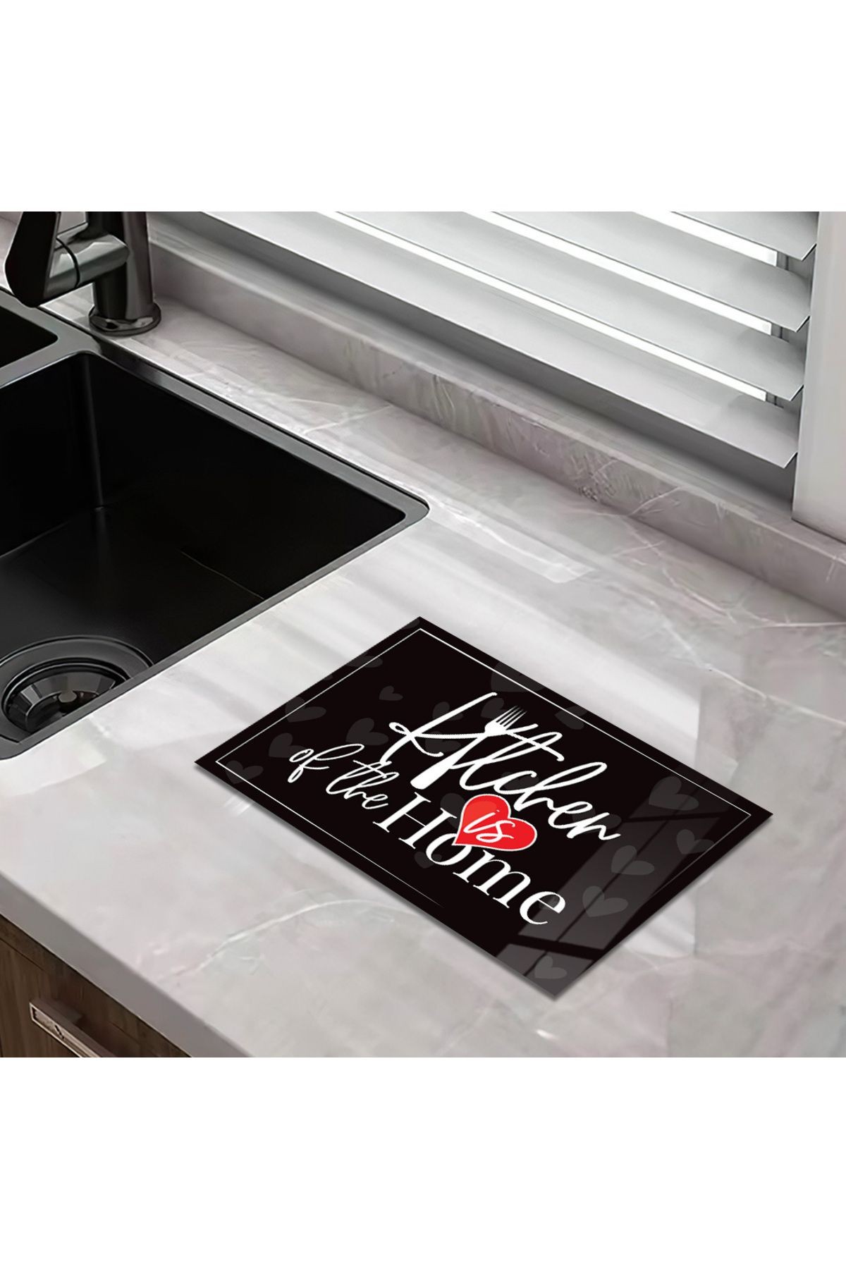 Cam Kesme Tahtası "Kitchen Is Of The Home" Yazılı