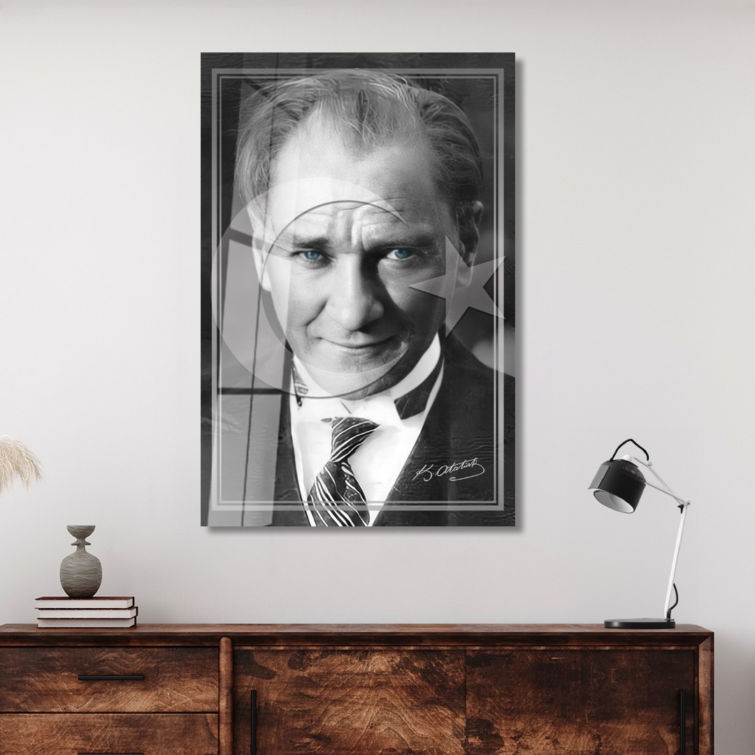 AY YILDIZLI ATATÜRK DİKEY ÇERÇEVESİZ CAM TABLO