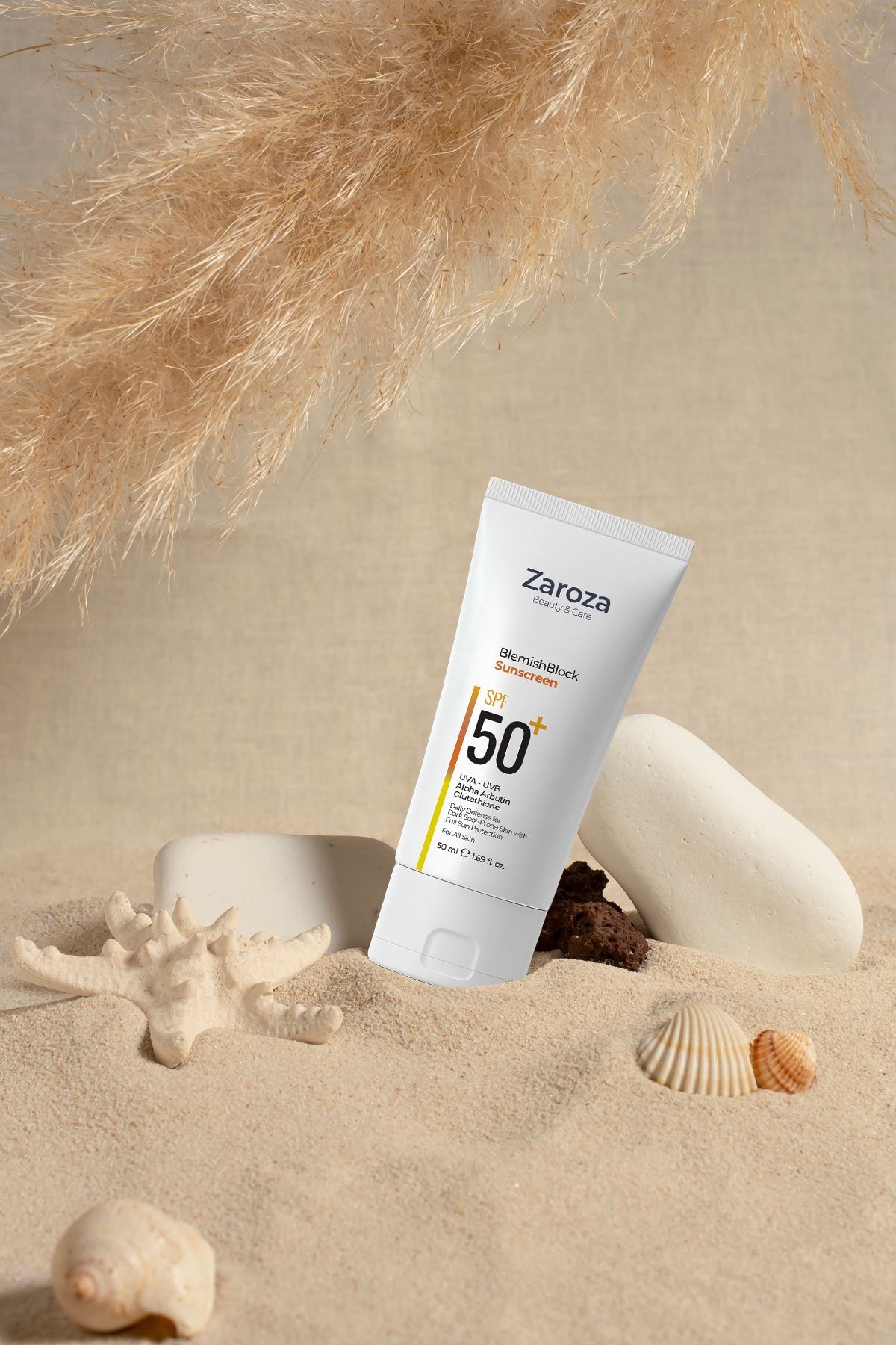 Leke Karşıtı ve Aydınlatıcı UVA UVB SPF50+ Güneş Kremi 50 ML (Arbutin + Glulatyon)