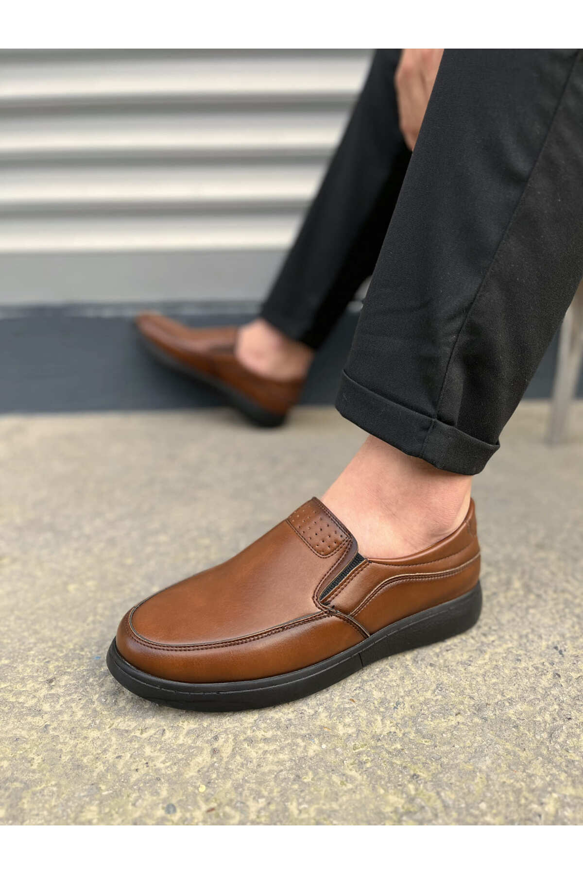 JY0410 Classique Bağcıksız Cilt Erkek Günlük Klasik Ayakkabı CST - Kahverengi
