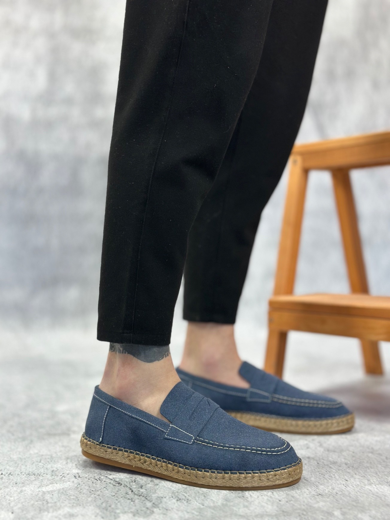 BA0359 Doğal Deri Tozu Bağcıksız Kauçuk El Yapımı Espadril Taban Mavi Renk Erkek Ayakkabı