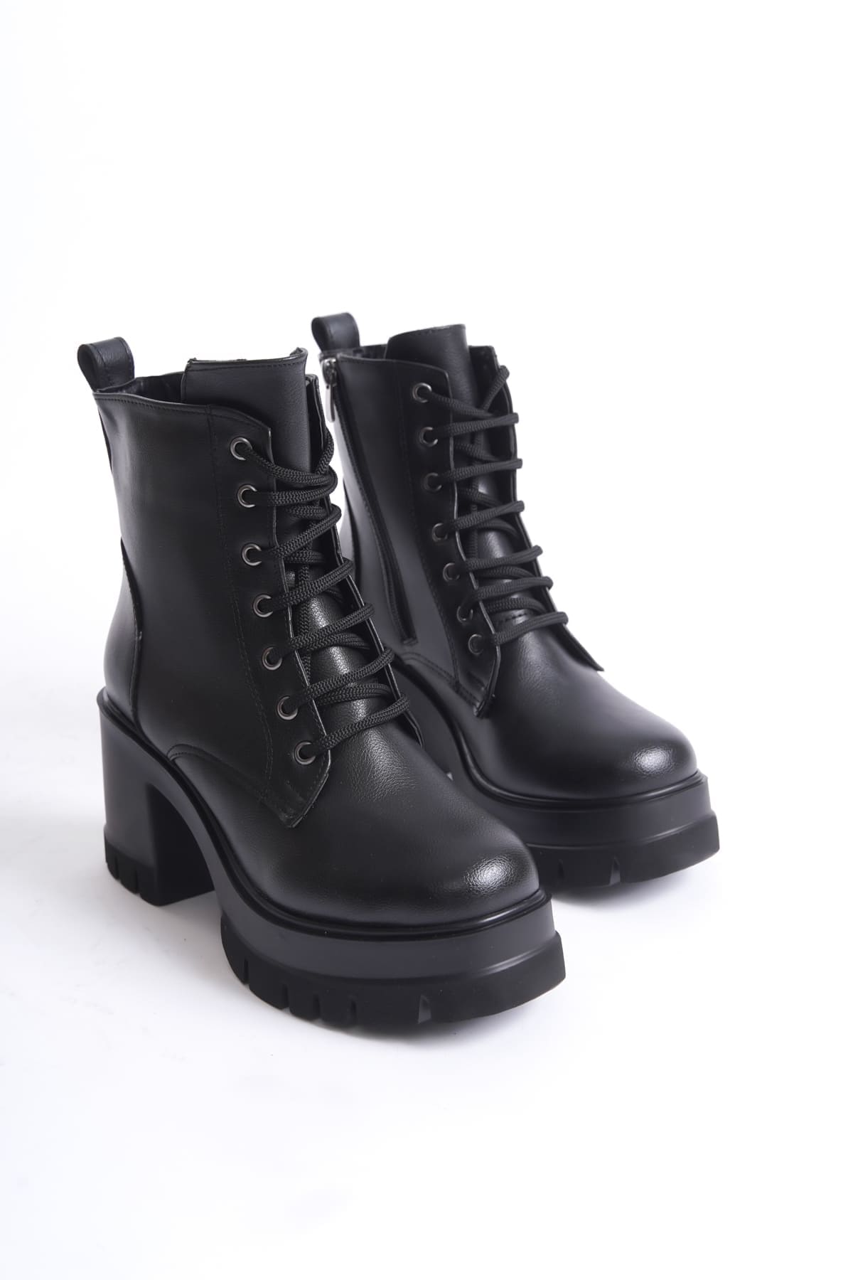 LAUREN Bağcıklı Fermuarlı Ortopedik Taban TopukluKadın Bot ST - Siyah