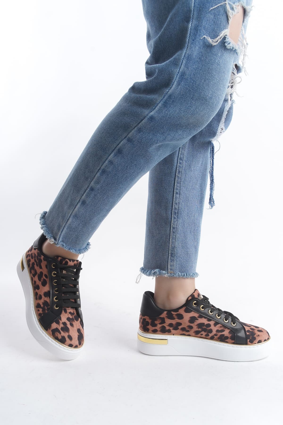 MINA Bağcıklı Ortopedik Taban Leopar Desenli Kadın Sneaker Spor Ayakkabı BT - Kahverengi