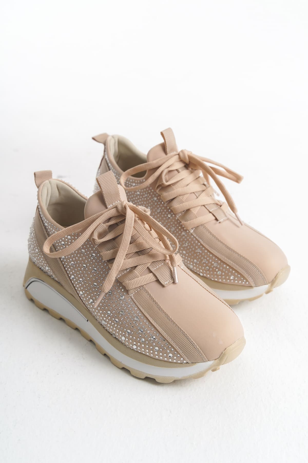 ALYA Bağcıklı Ortopedik Taban Taşlı Kadın Sneaker Spor Ayakkabı BT - Krem