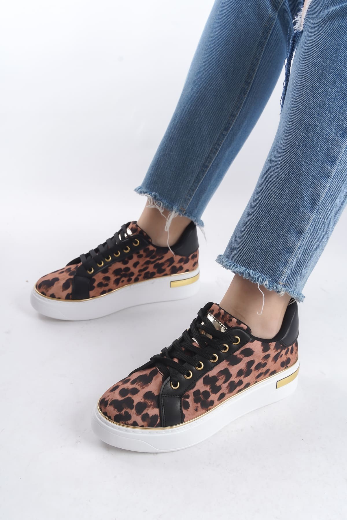 MINA Bağcıklı Ortopedik Taban Leopar Desenli Kadın Sneaker Spor Ayakkabı BT - Kahverengi