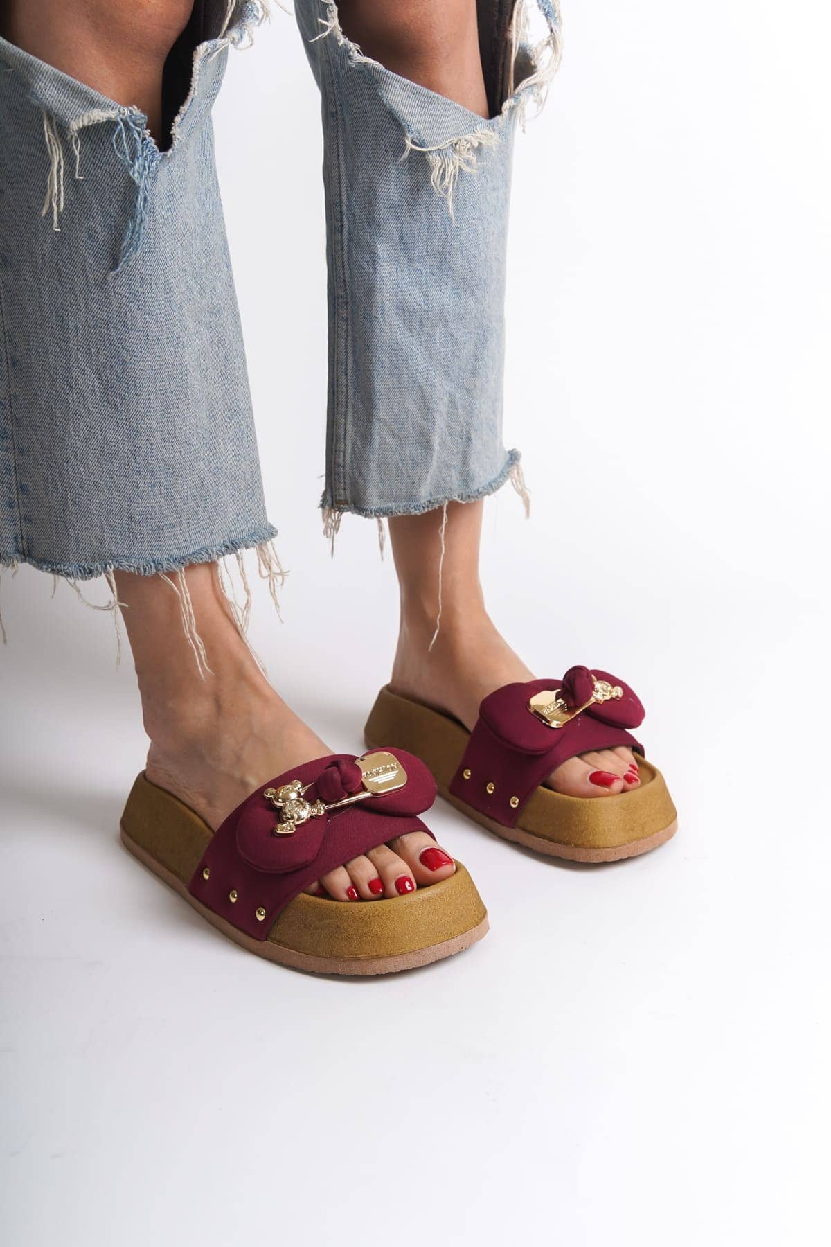 DILA Kalın Ve Ortopedik Taban Ayıcıklı Saten Kadın Terlik KT - Bordo