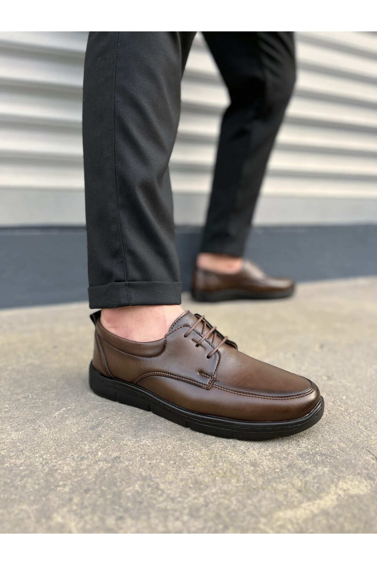 JY0510 Clasica Bağcıklı Cilt Erkek Günlük Klasik Ayakkabı CST - Kahverengi - kahverengi-cilt-cst
