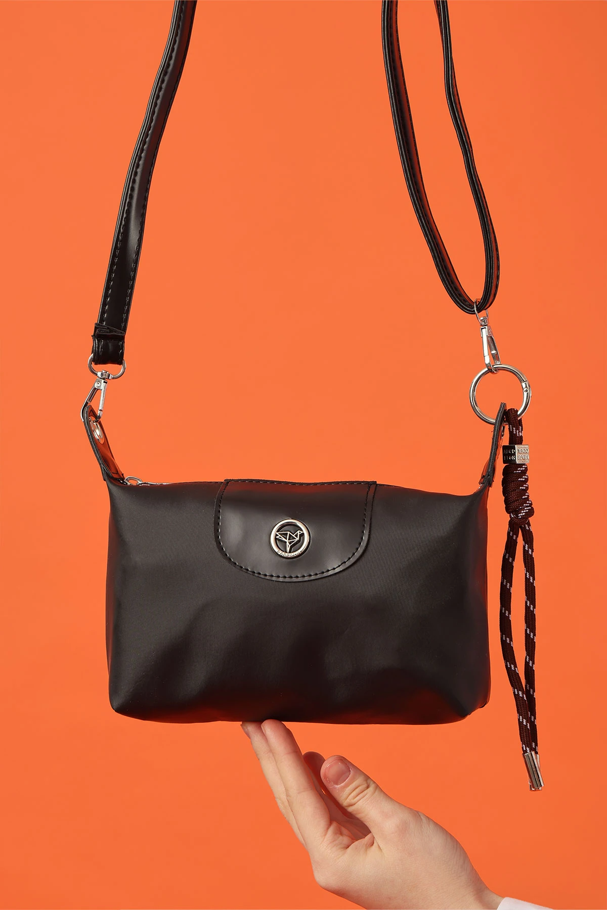 Garbalia Helenas İp Charmlı Omuz Askılı Fermuarlı Kadın Omuz Çantası