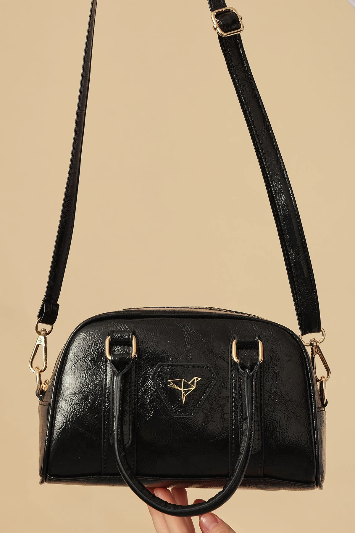 Garbalia Lille Ayarlanabilir Askılı Fermuar Kilitli Kadın Omuz Çantası - Siyah