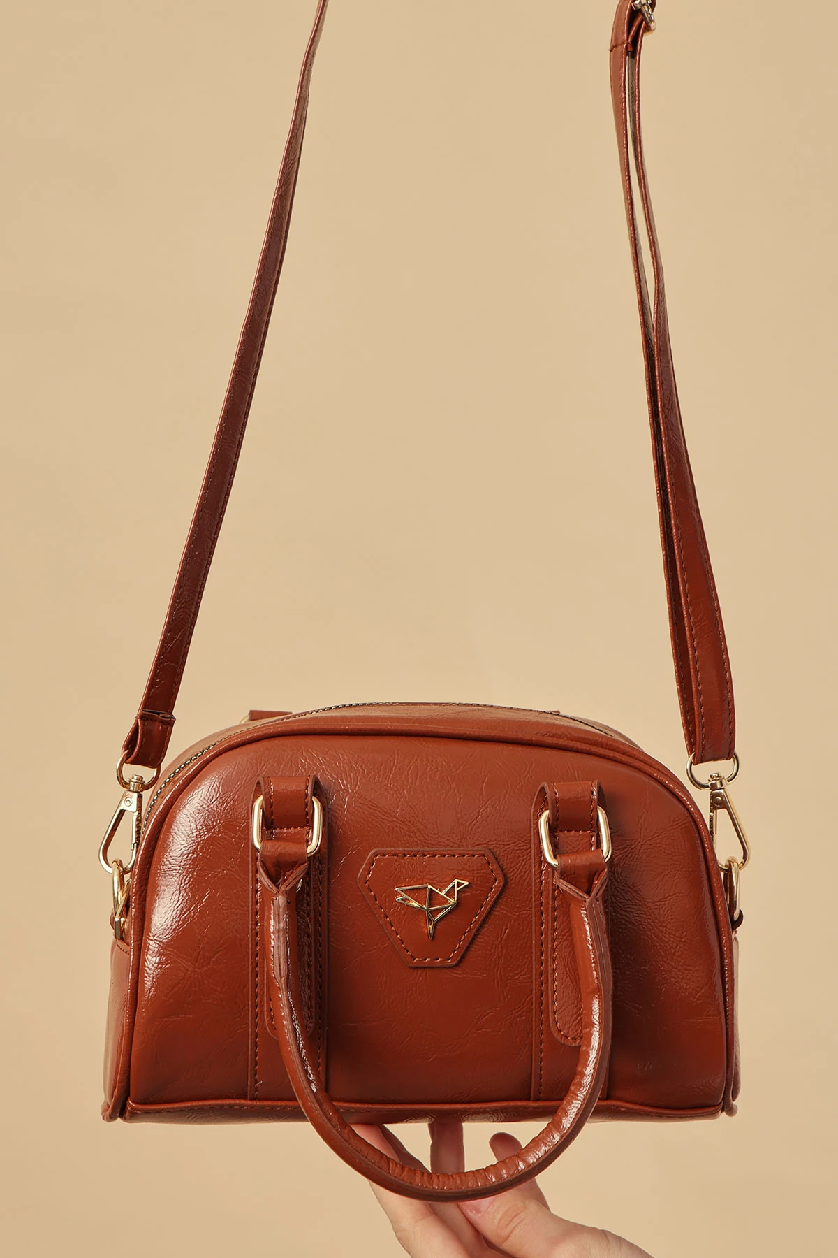 Garbalia Lille Ayarlanabilir Askılı Fermuar Kilitli Kadın Omuz Çantası - Taba