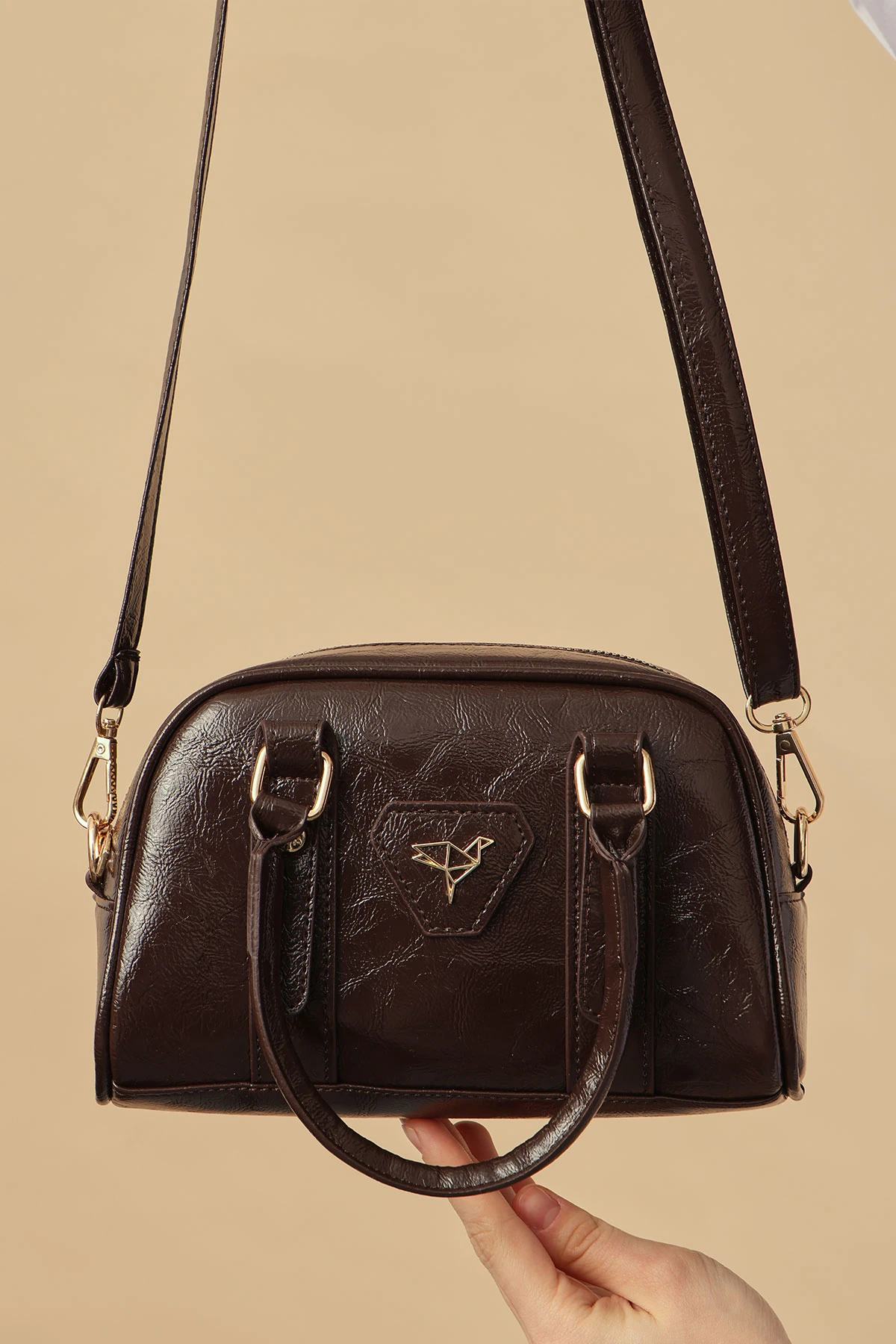 Garbalia Lille Ayarlanabilir Askılı Fermuar Kilitli Kadın Omuz Çantası - Kahverengi