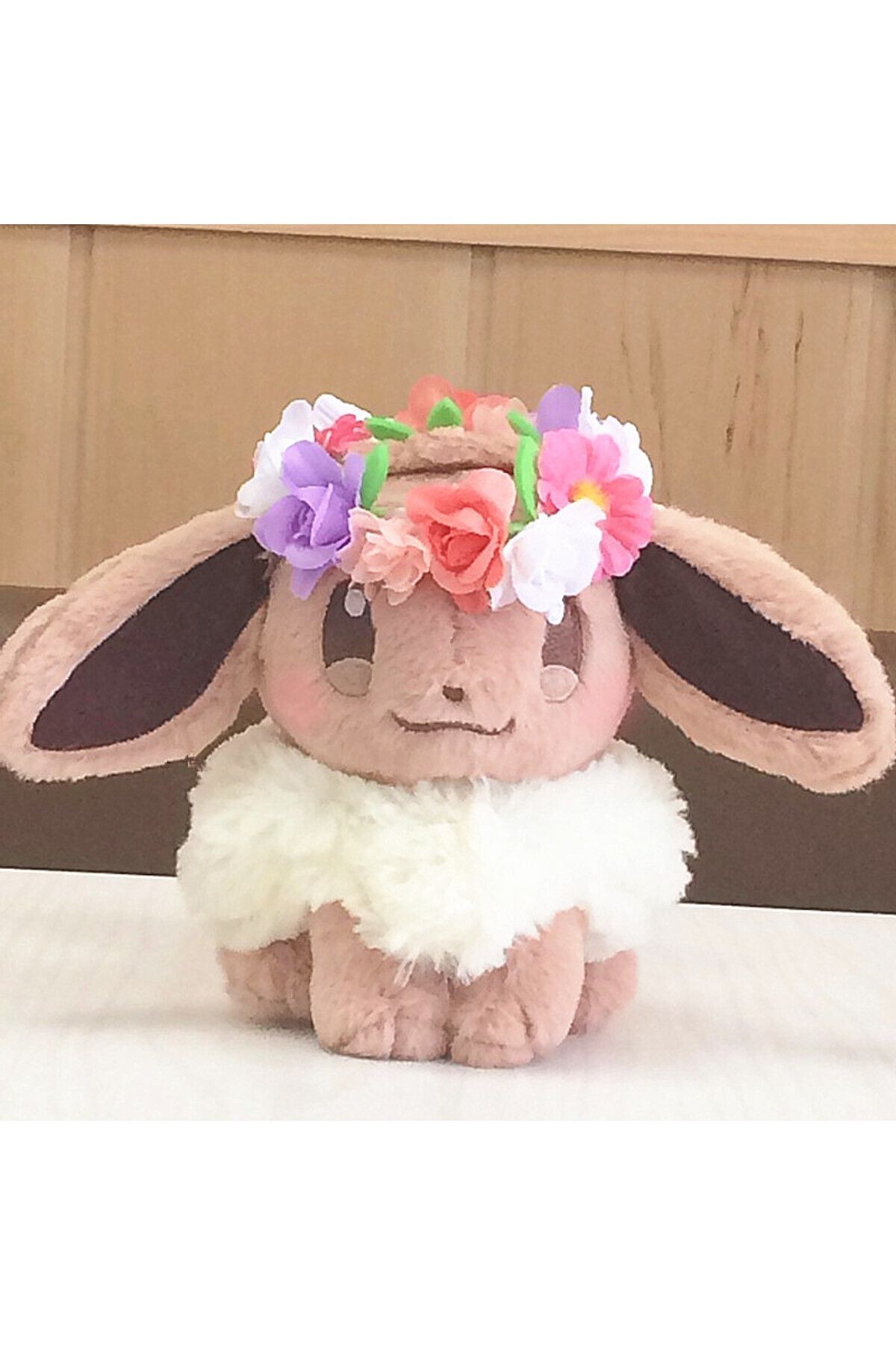 Eevee Tüylü Çiçekli Pokemon Peluş 18cm Figür