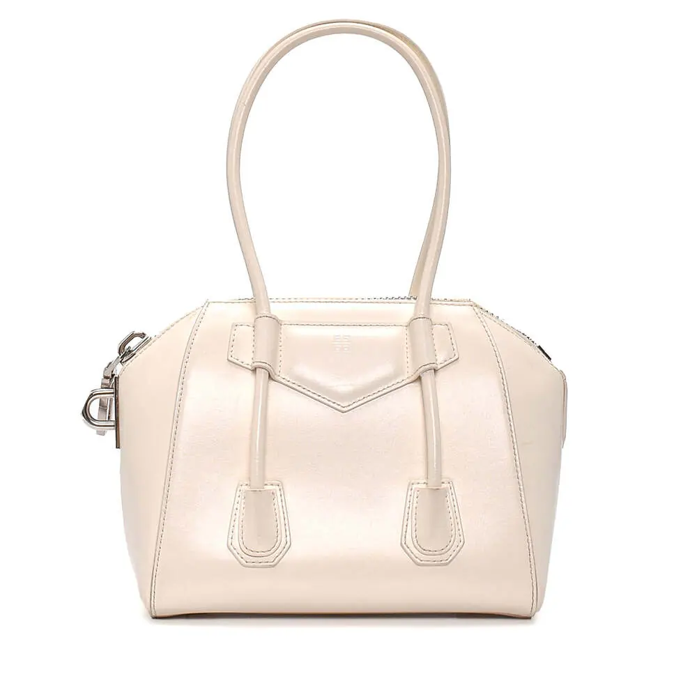 Givenchy Beyaz Antigona Nano Omuz Çantası - Authentic Seconds