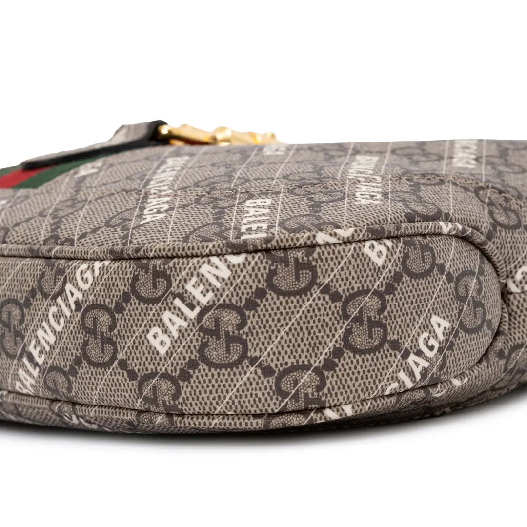 GUCCI バッグ フック クロージャー付き ラージ トートバッグ ・ライトブラウン