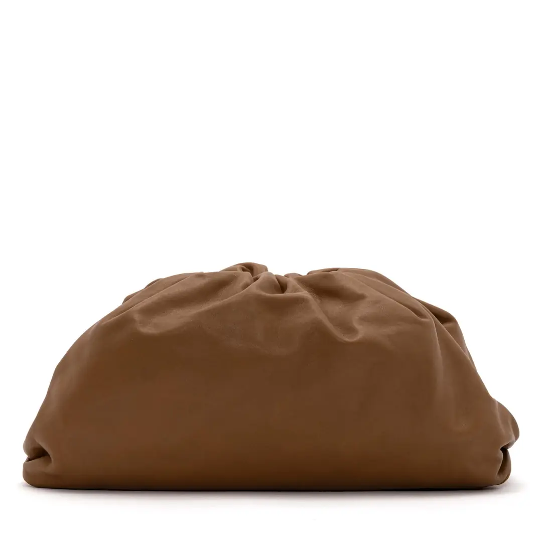Bottega Veneta - Kahverengi 'The Pouch' Deri Clutch - Authentic