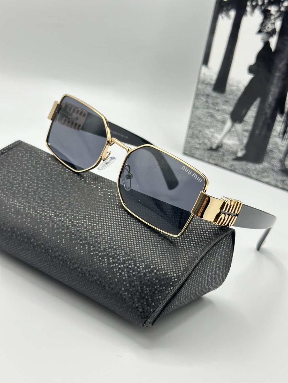 Miu Miu Yeni Sezon Gold Unisex Güneş Gözlüğü 