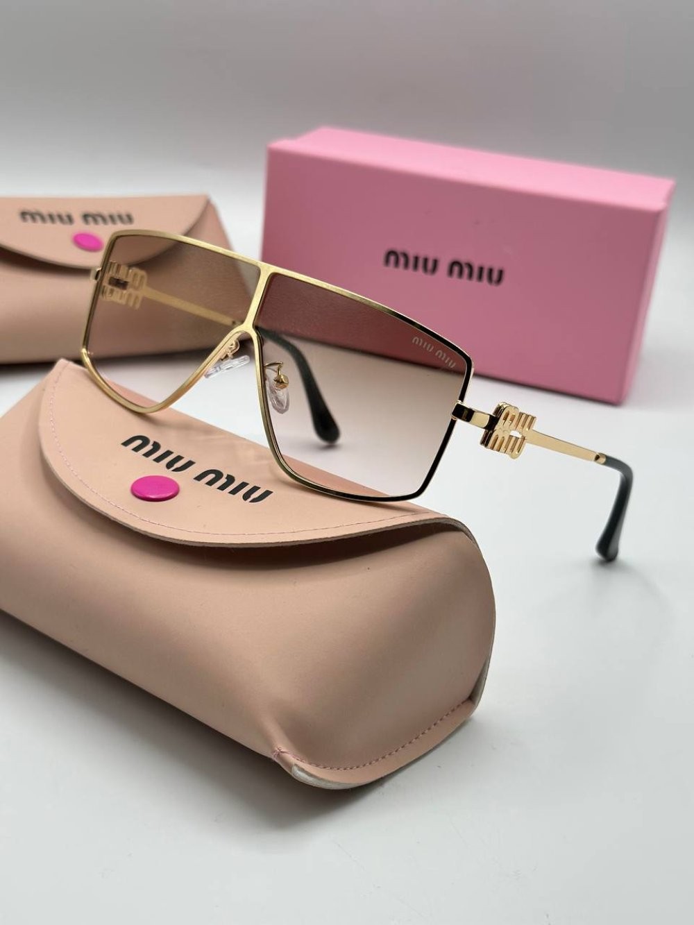 Miu Miu Pembe İthal Kadın Gözlük  