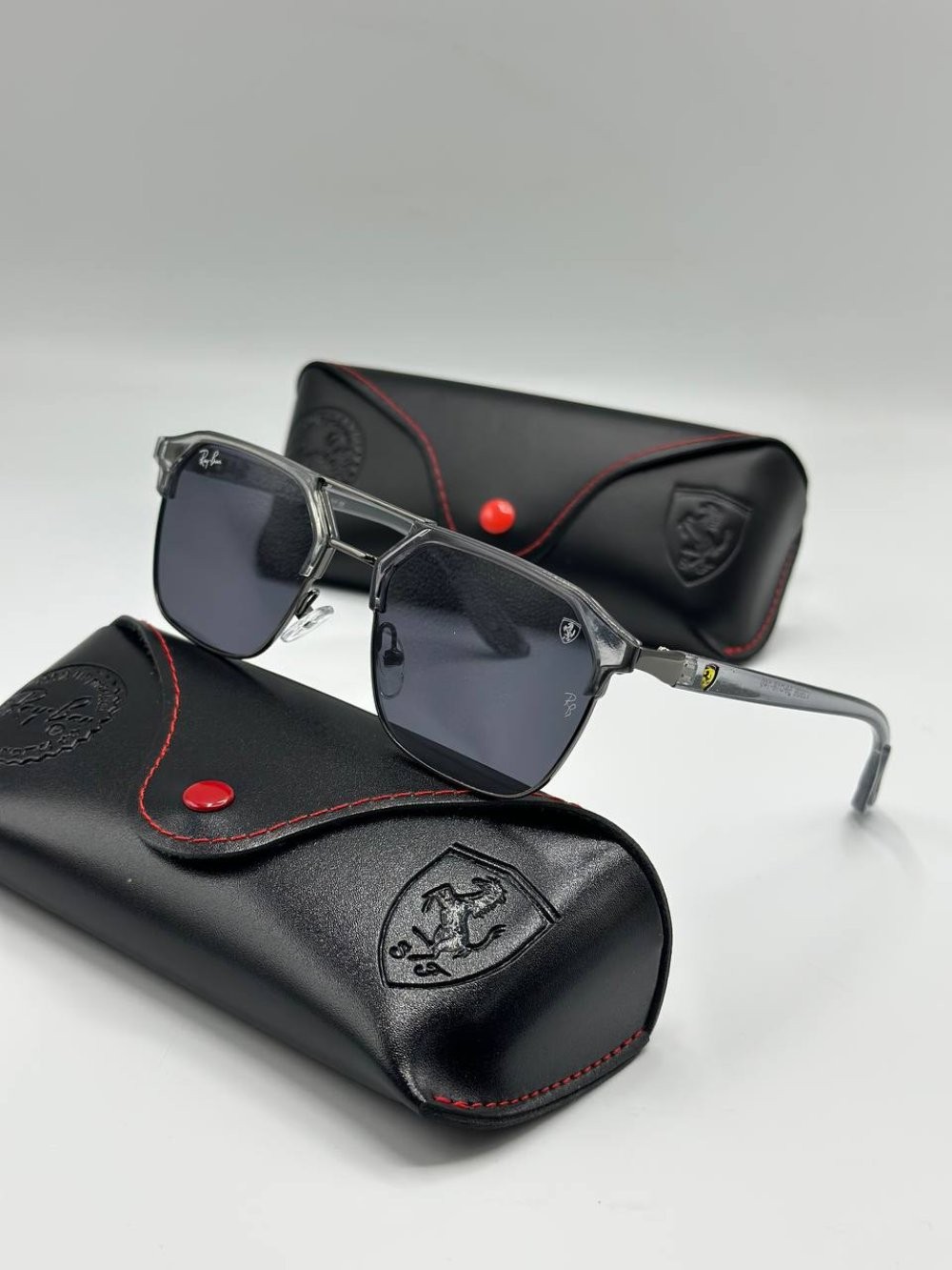 Ray-Ban Scuderia Ferrari Gri Unisex Güneş Gözlüğü  