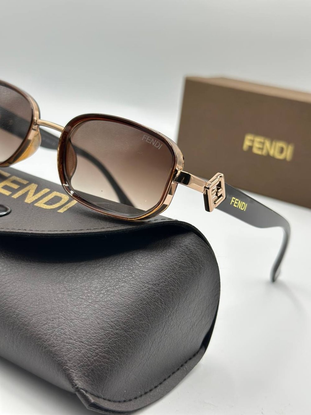 Fendi Unisex Kahverengi İthal Güneş Gözlük  