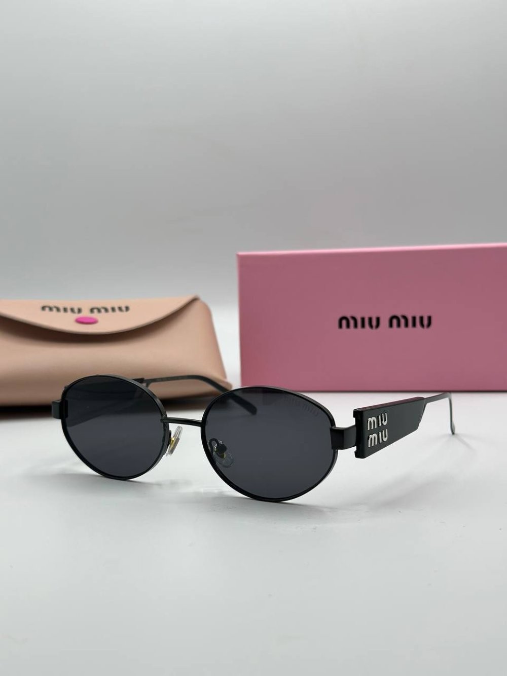 Miu Miu Siyah İthal Kadın Güneş Gözlük  