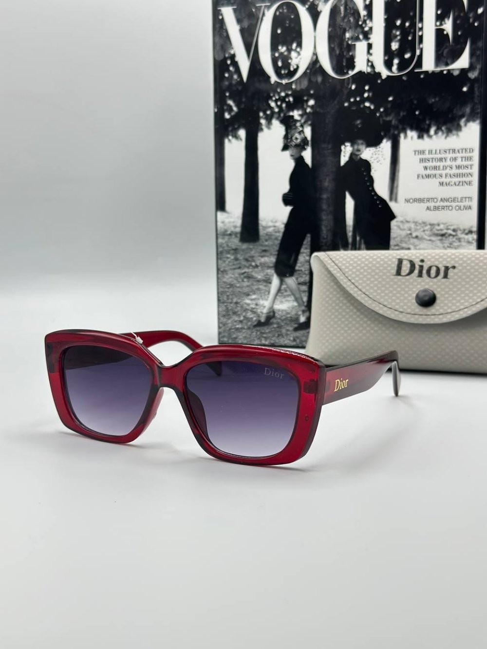 Dior Soft Kırmızı Romantik Kombinlerin Yıldızı Kadın Gözlük 