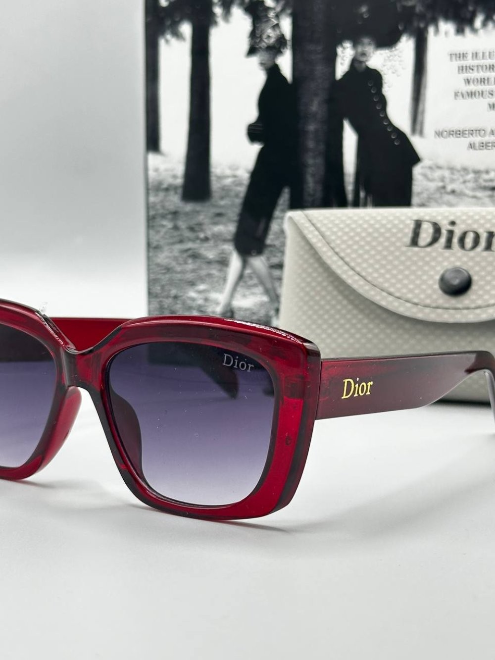Dior Soft Kırmızı Romantik Kombinlerin Yıldızı Kadın Gözlük 