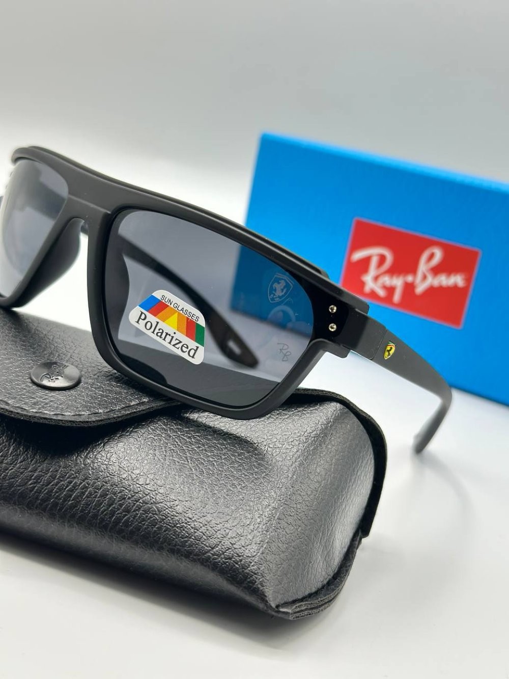 Rayban Ferrari Siyah ithal Erkek Güneş Gözlüğü