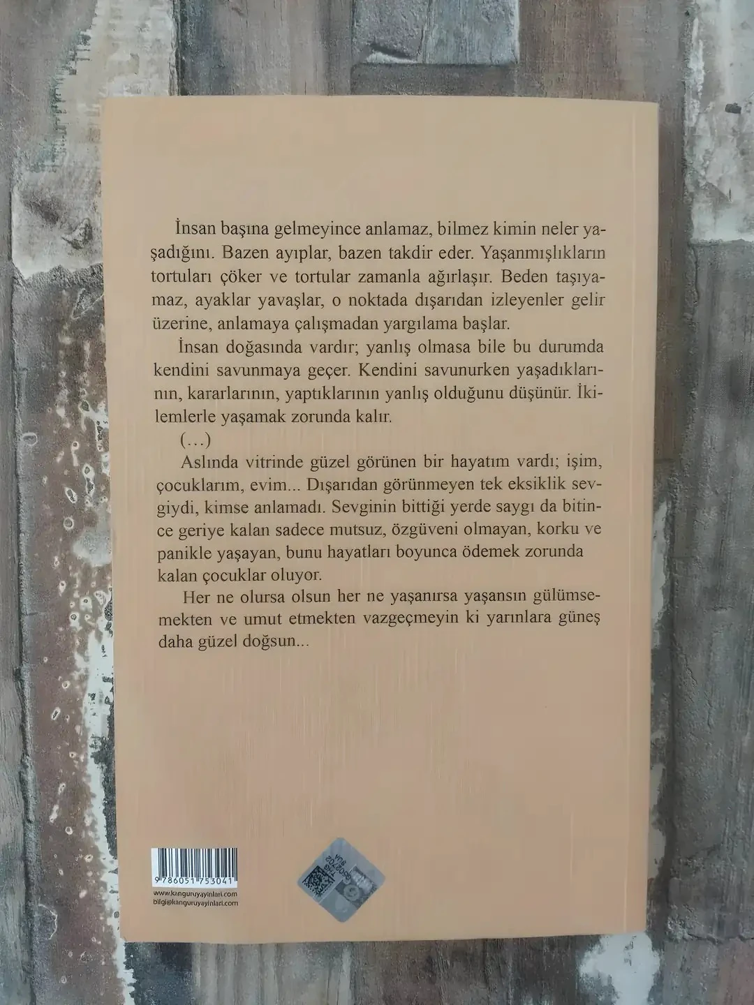 Hayatın Kıyısından - Aysel Yalçın