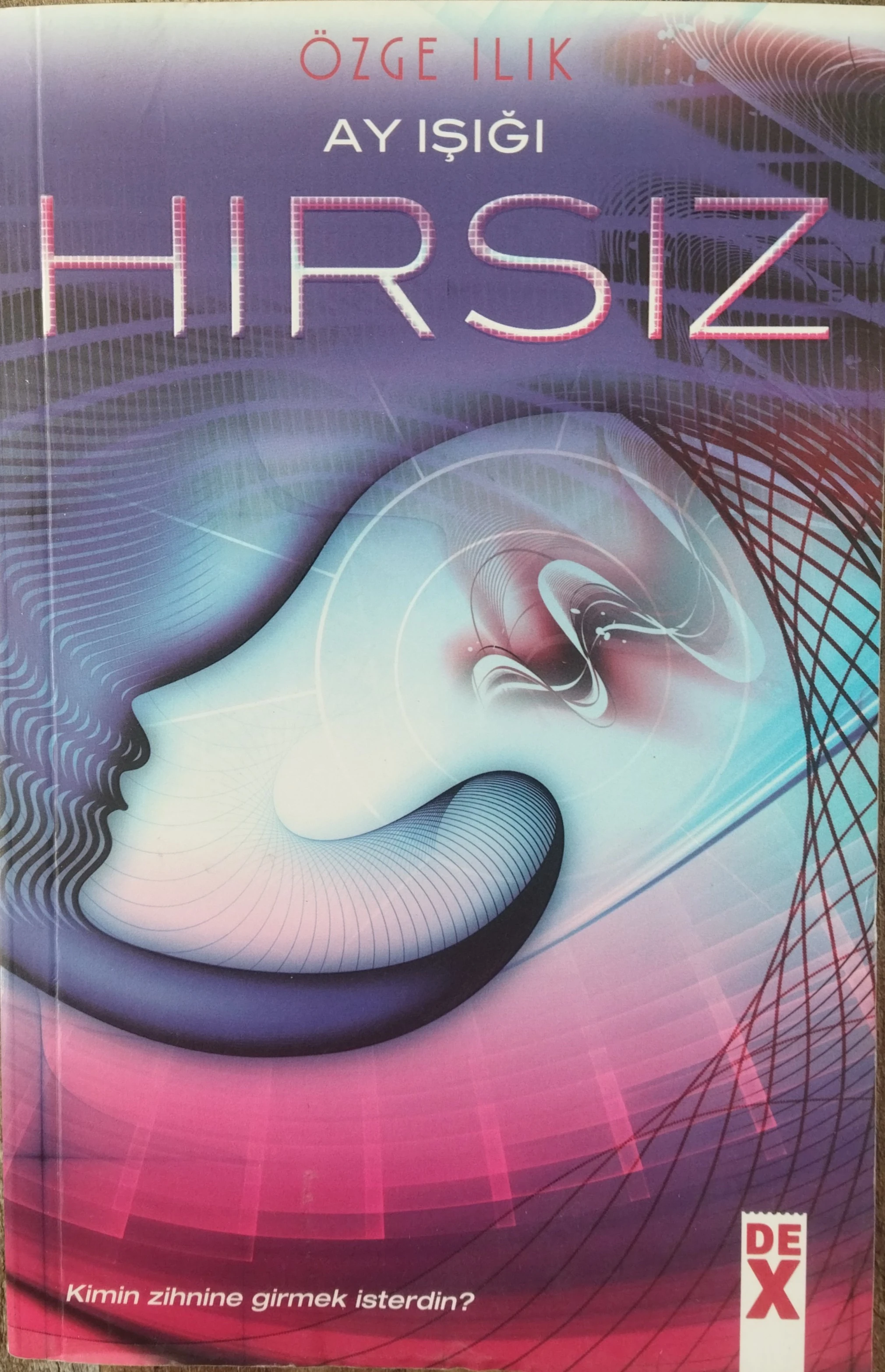 Hırsız - Özge Ilık