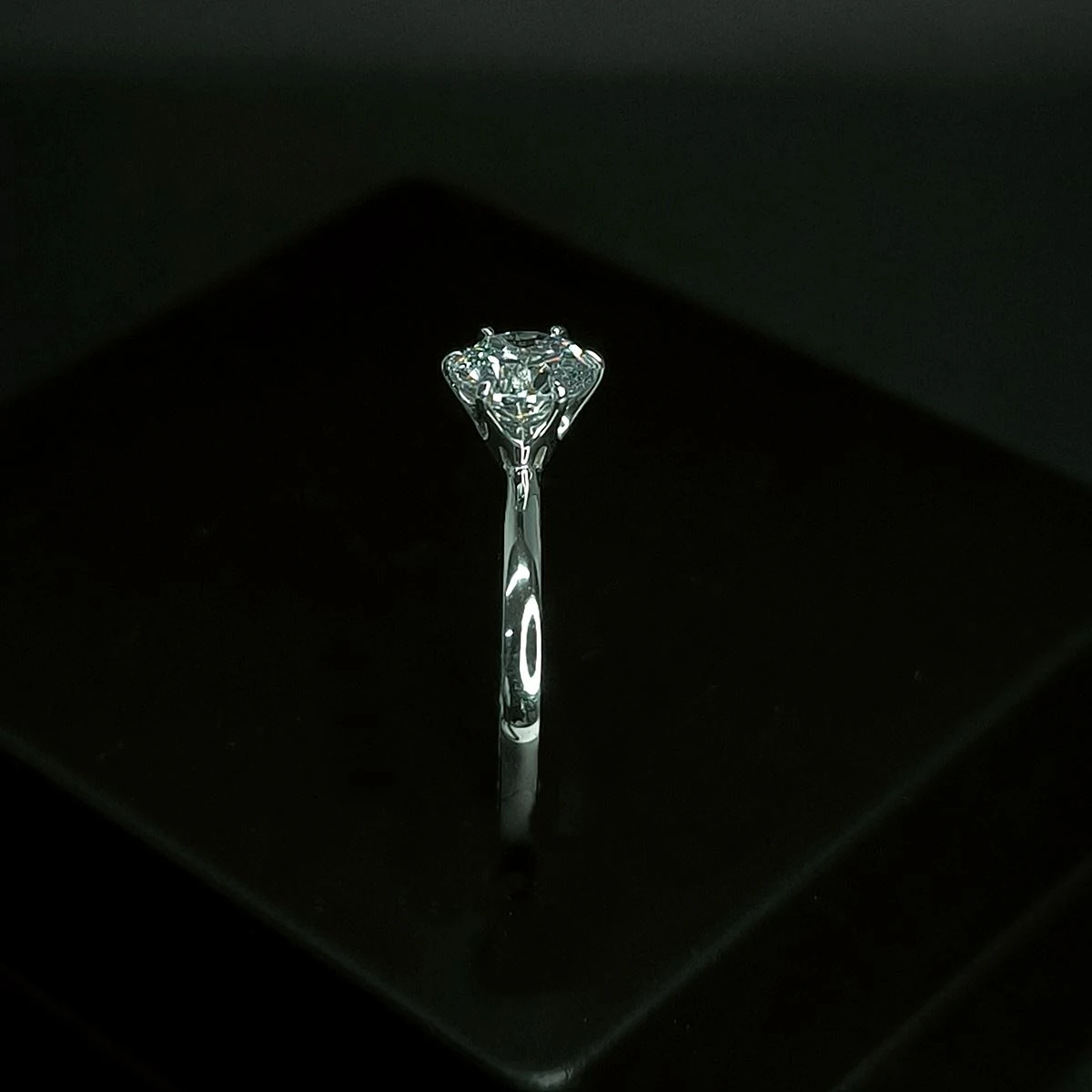 Tiffany 7 MM Tektaş Gümüş Yüzük