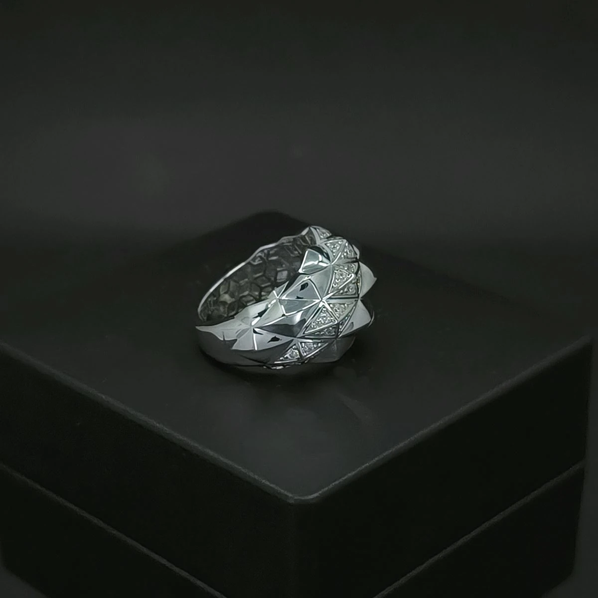 Piramid 3D Fantazi Fizyon Gümüş Yüzük