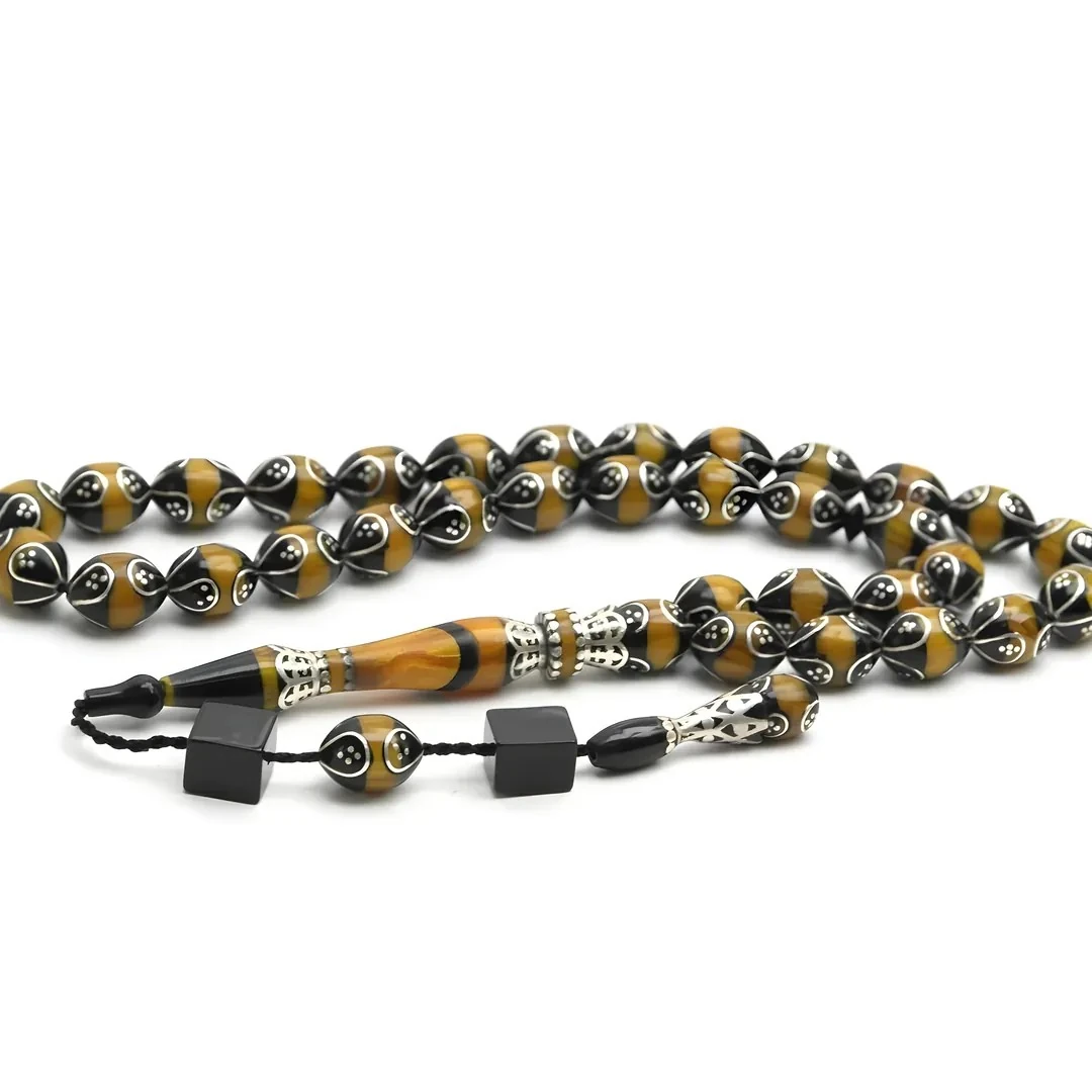 Oltu Taşı ve Galalith Beyzi Kesim Damla İşlemeli Tespih 