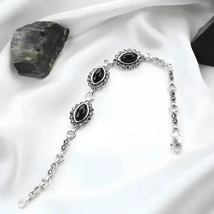 Anka 925 Ayar Oltu Taşlı Gümüş Bileklik