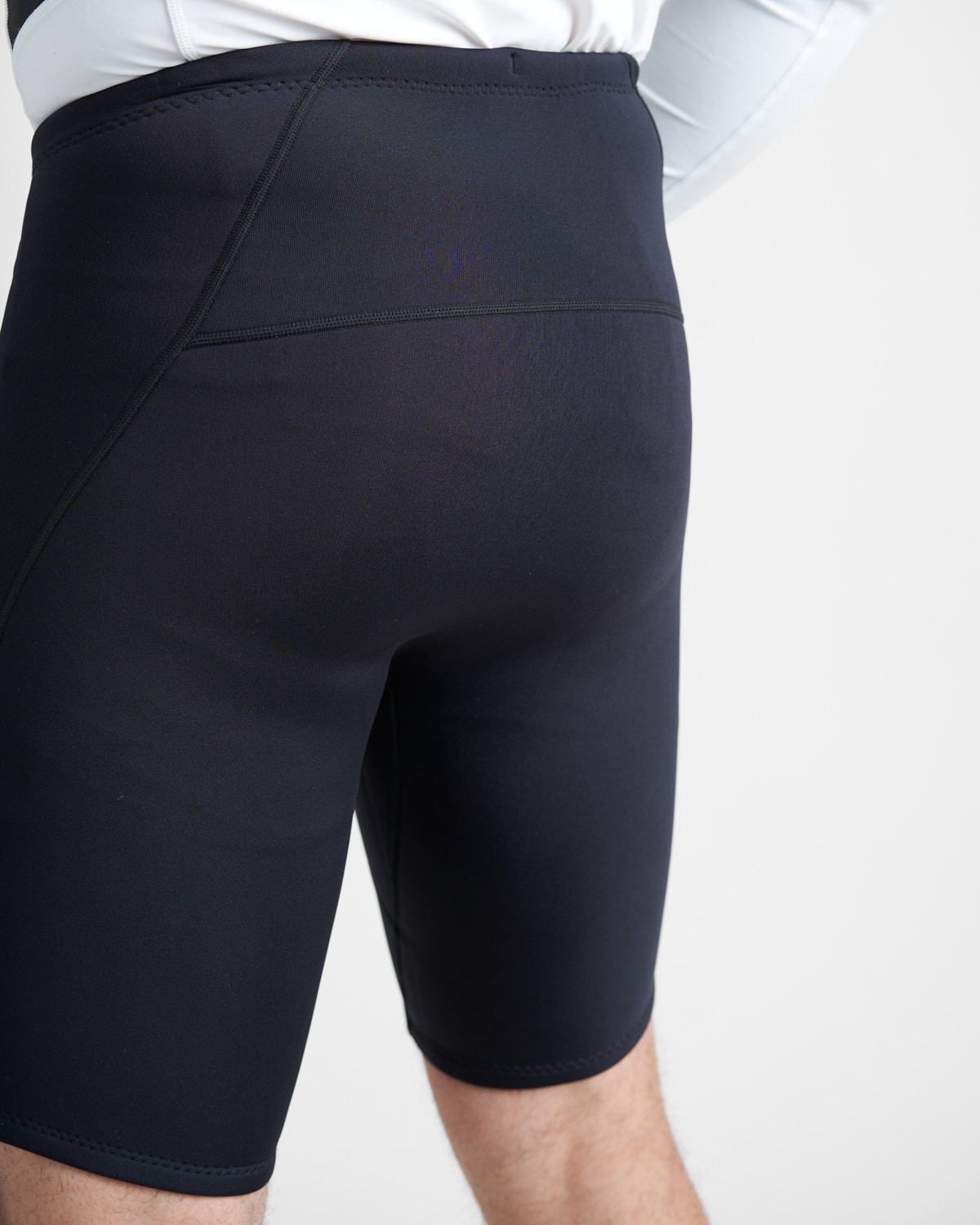 Essential Neopren Şort