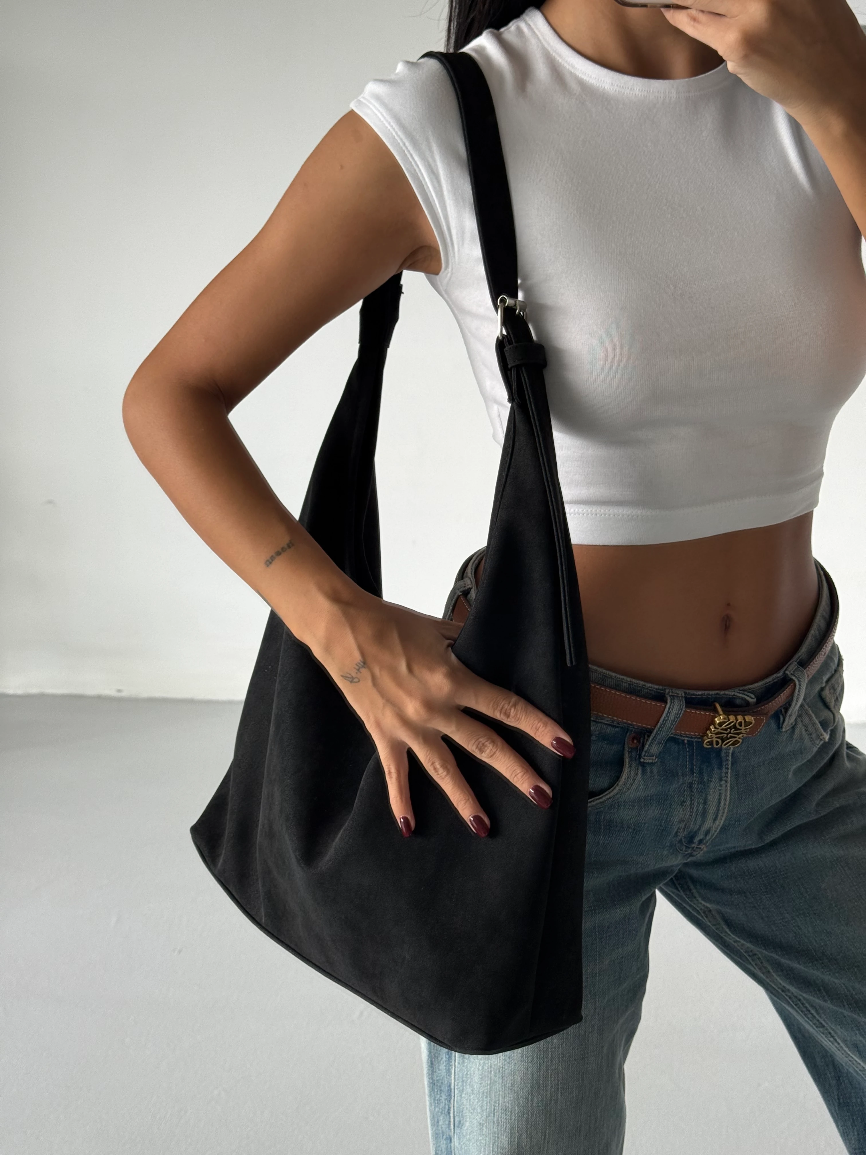 Kadın Ayarlanabilir Askılı Omuz Çantası Cove - Siyah Süet