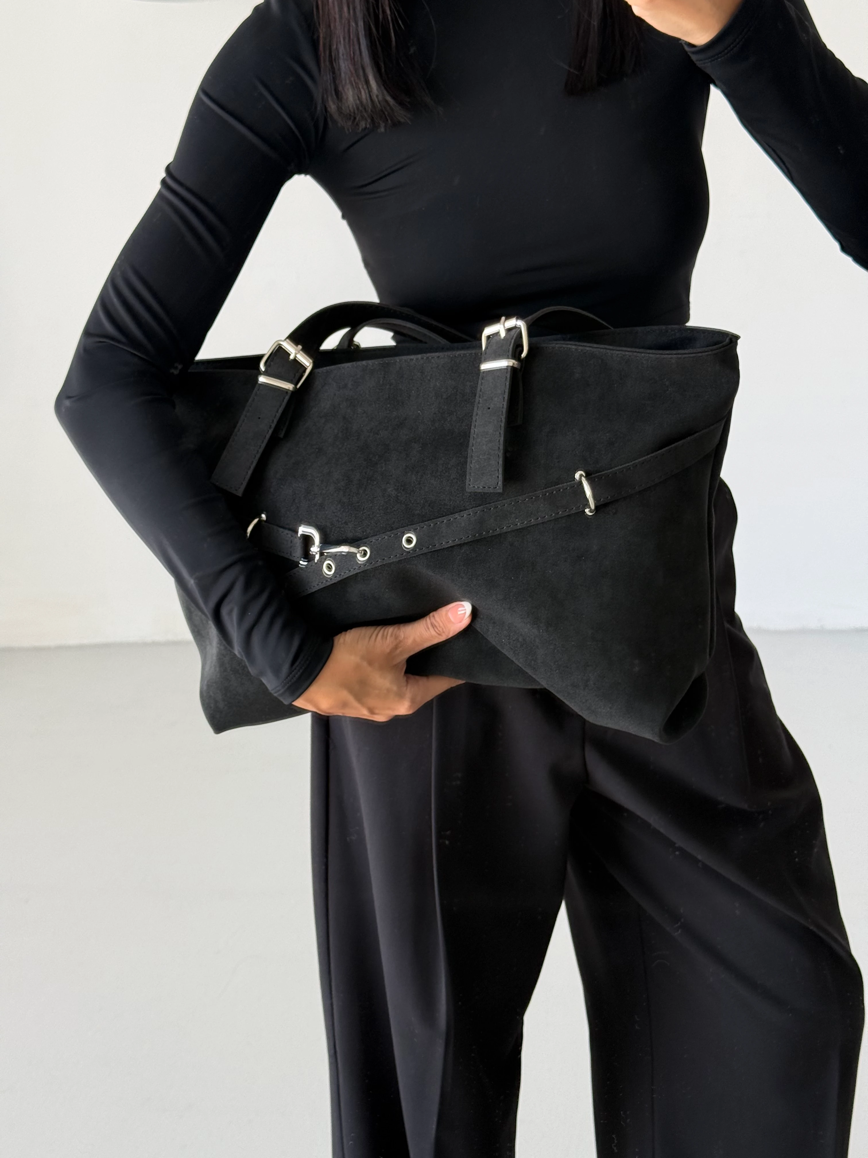 Kadın Kemer Detaylı Omuz Çantası Madrid - Siyah Süet