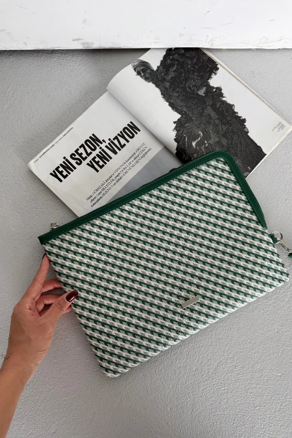 Monogram Desenli Dizüstü Bilgisayar Kılıfı Appy - Yeşil