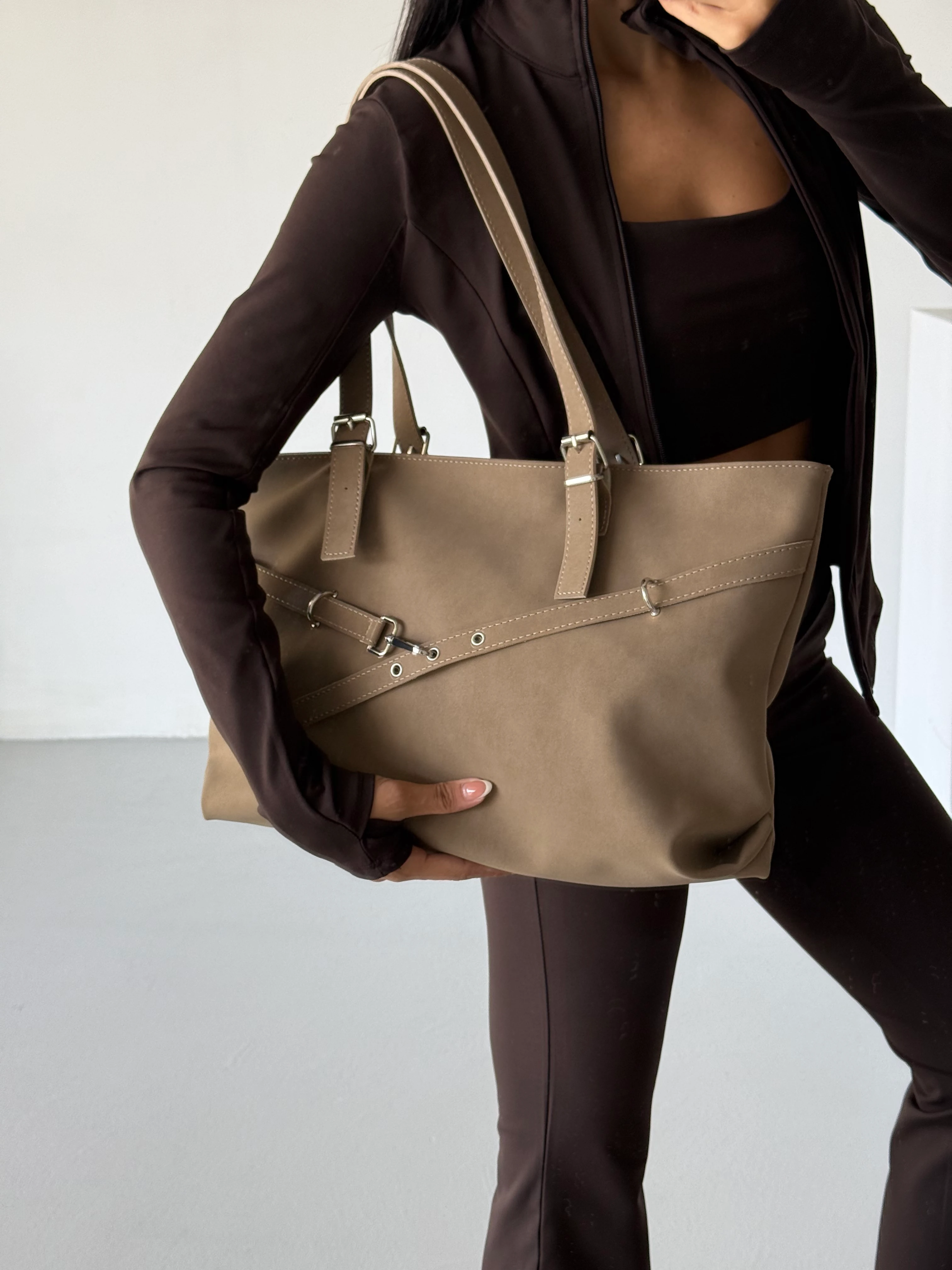 Kadın Kemer Detaylı Omuz Çantası Madrid - Vizon Süet