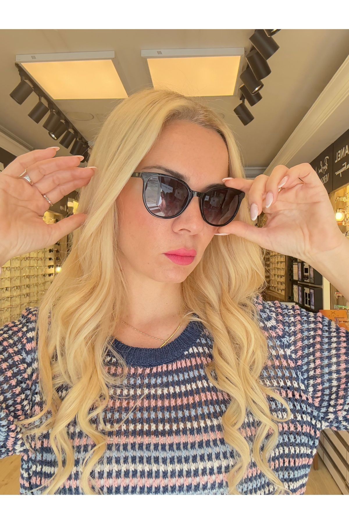 Beewear 4520 C01 5221 145 Kadın Güneş Gözlüğü