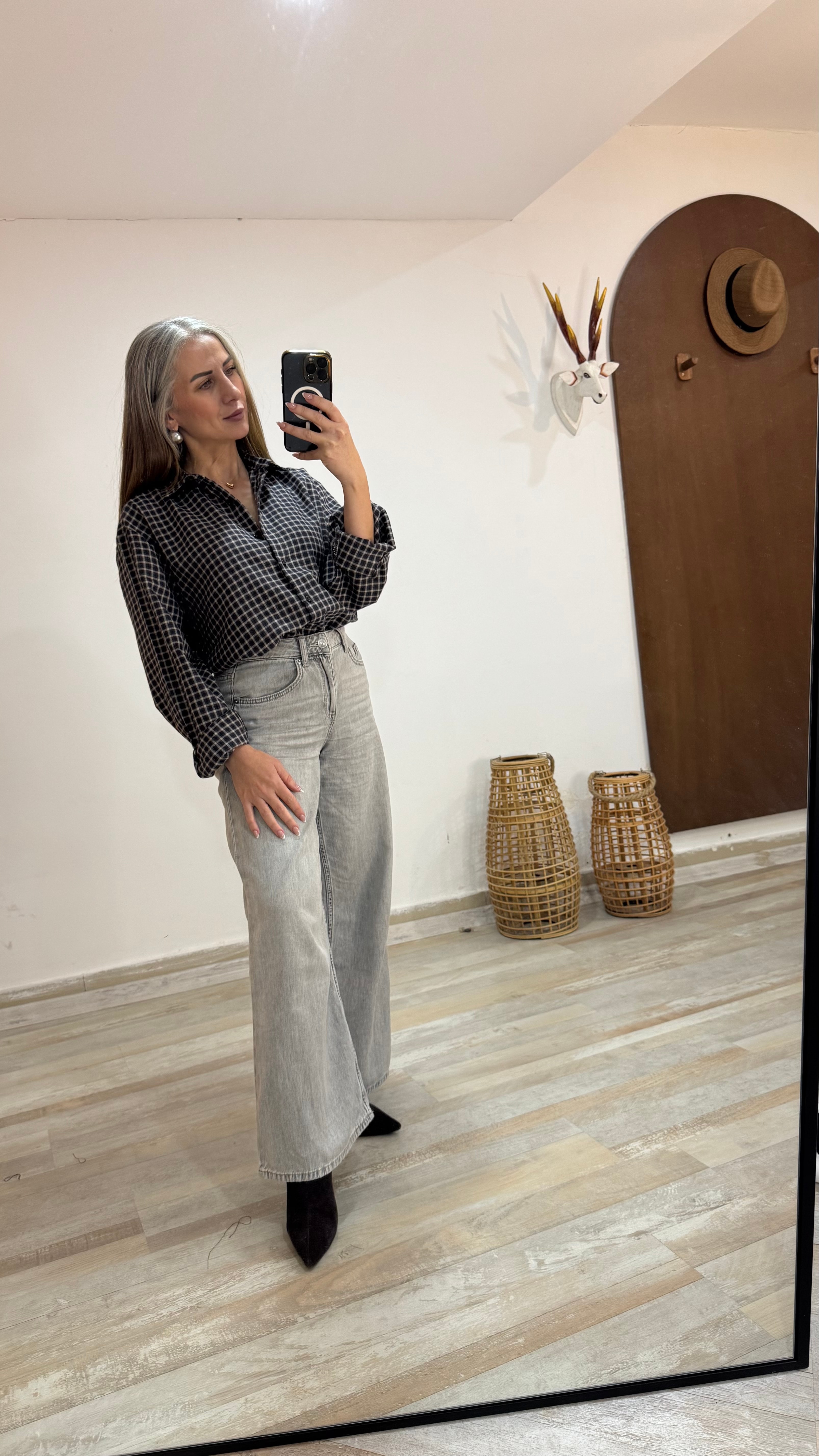 Gri Pötikareli Gömlek