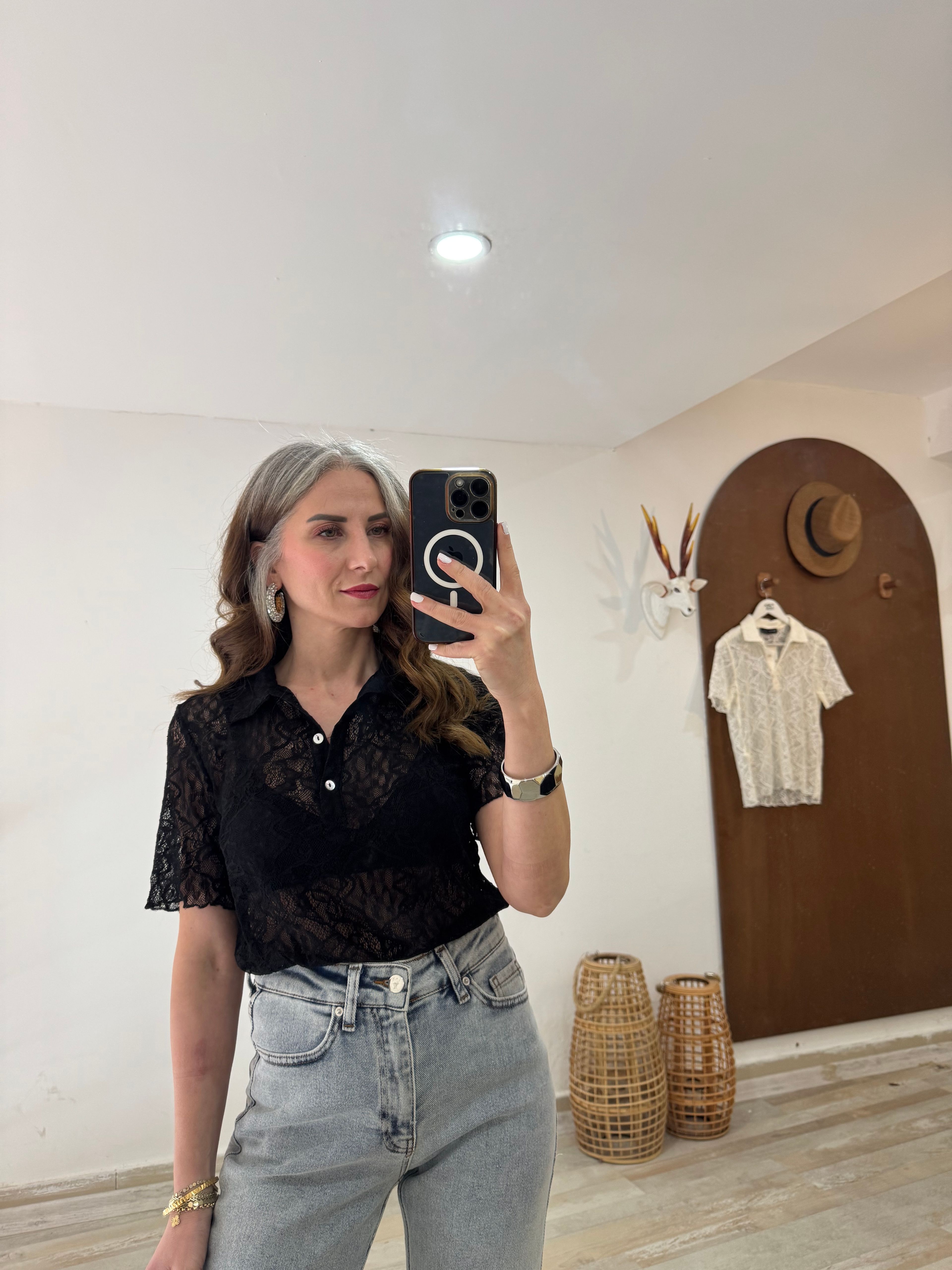 Siyah Dantel Şık Bluz