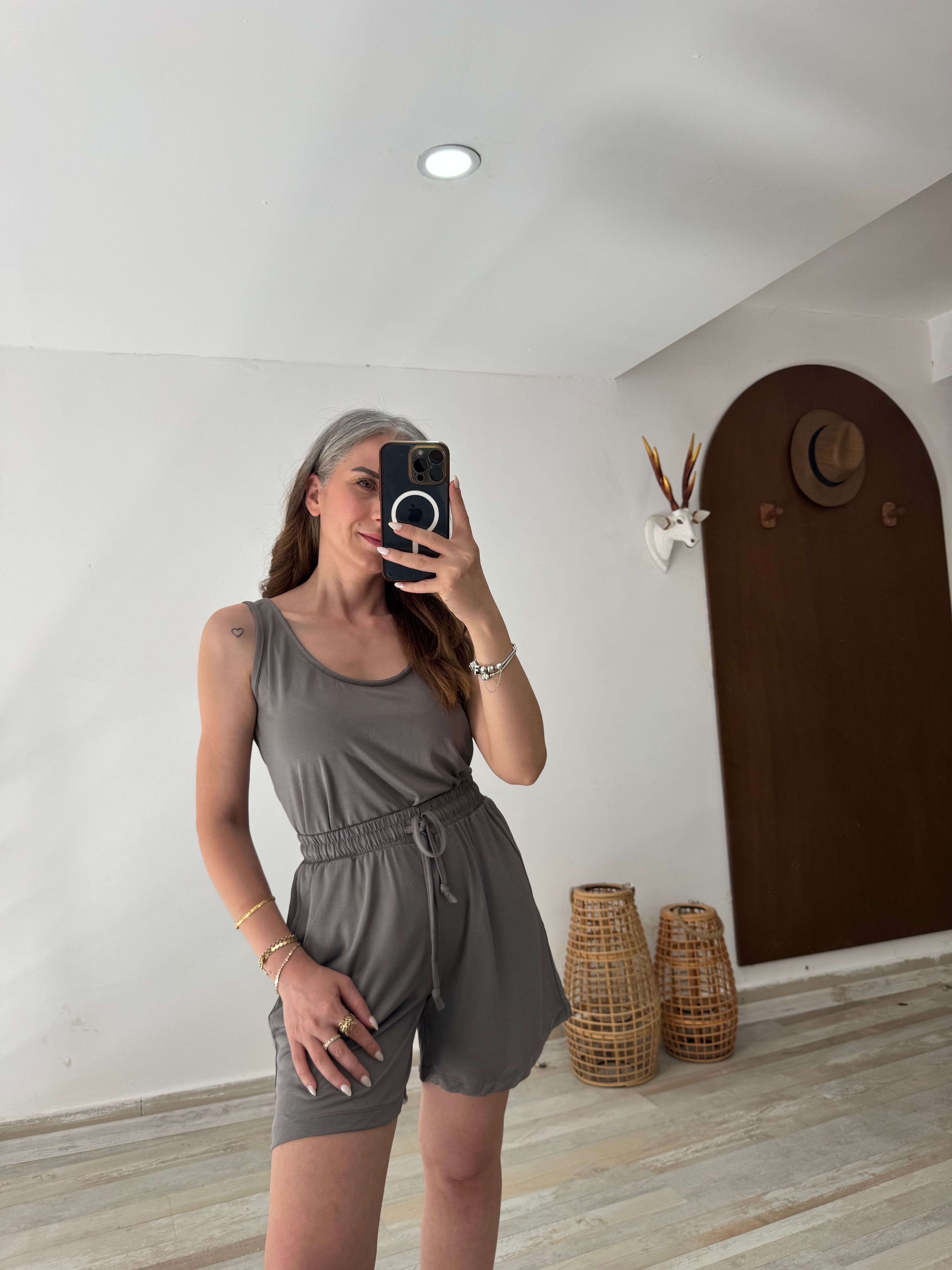Gri Renk Modal Kumaş Şortlu Takım