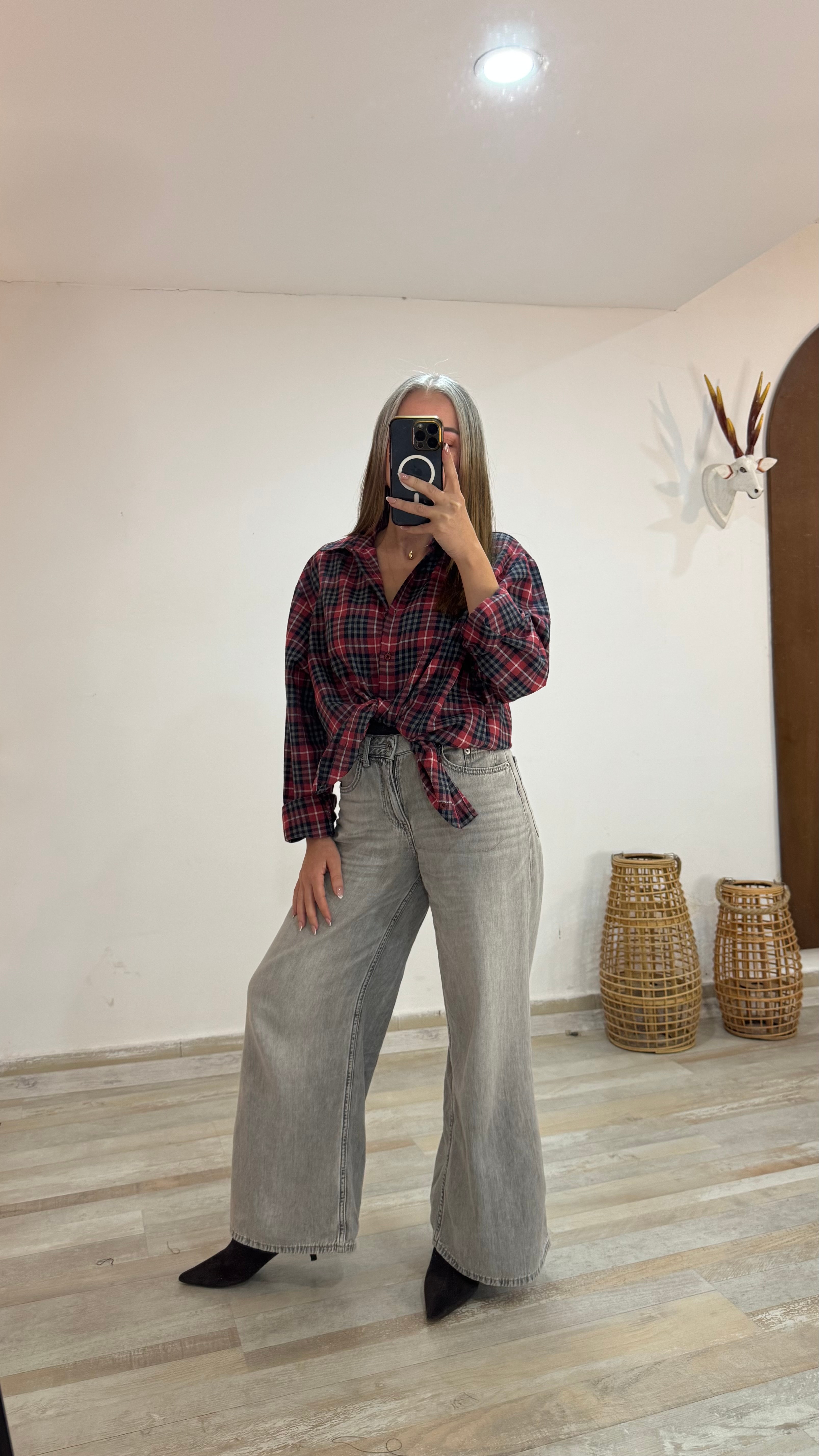 Kırmızı Renk Ekose Gömlek